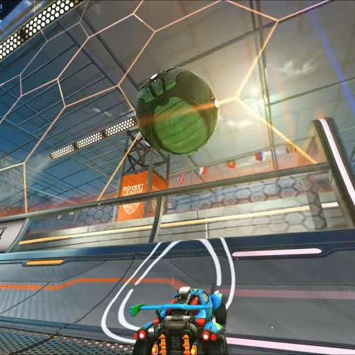 Balón de Rocket League subiendo por la pared antes de empezar un air dribble